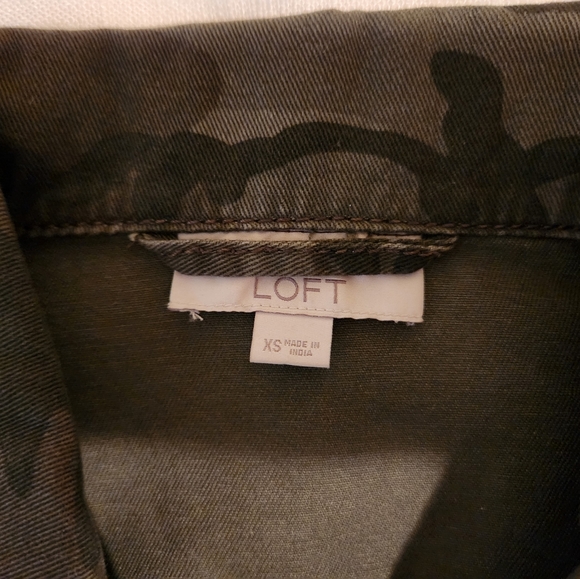 The Loft Camo Twill Jacket - Picture 2 of 7